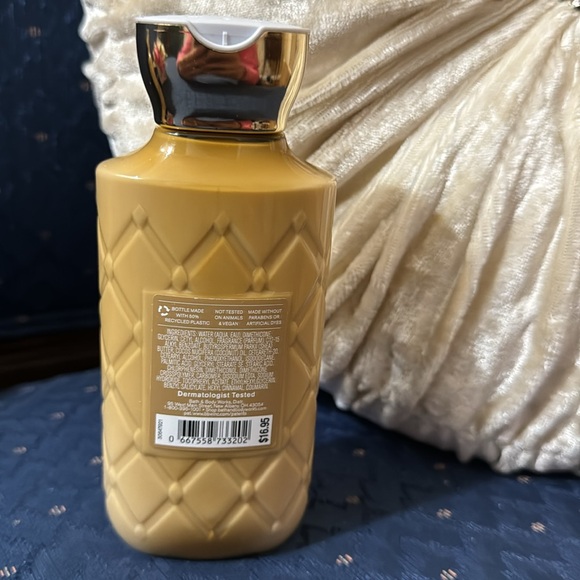 BATH & BODY WORKS SET. . . DAHLIA SCENT - Picture 6 of 6